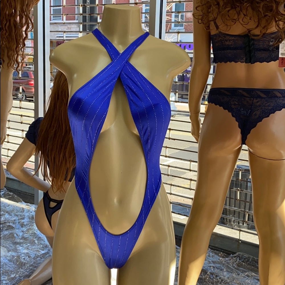 Sexy wear # strippers outfits # Barmaide# bikini